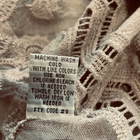 REBELLION summer top size XL - Picture 7 of 7